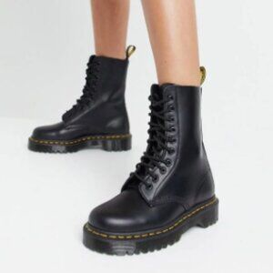 Dr. Martens 1490 10 Eye Bex Boots in Black